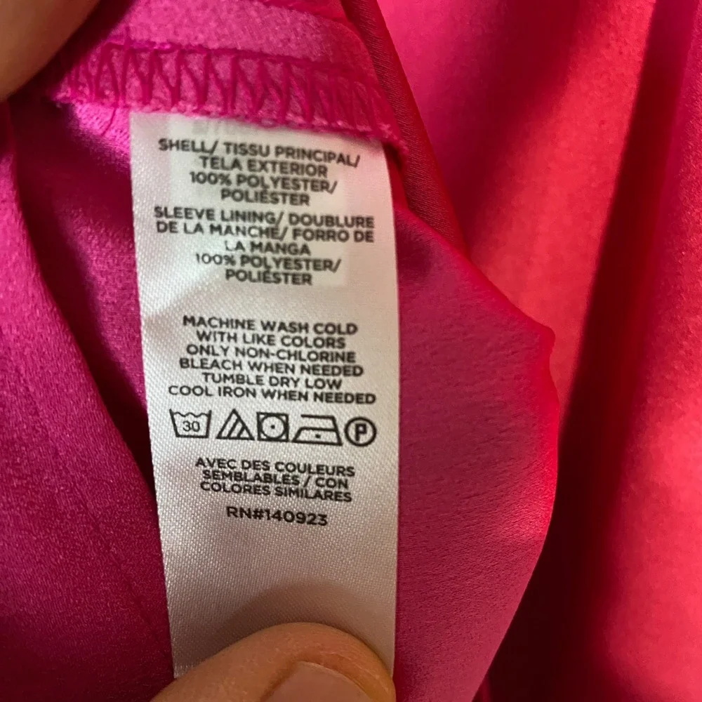 LOFT Magenta Pink Twist Front Puff Sleeve Blouse Medium Mock Neck Keyhole Blouse